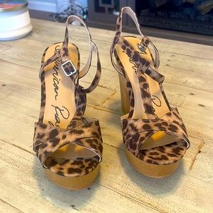 Leopard wedge